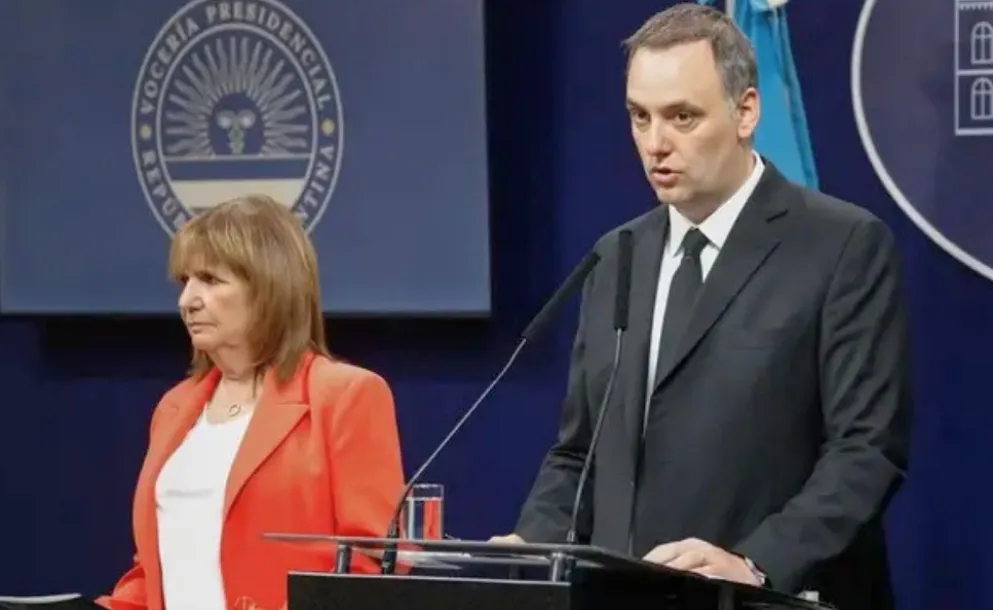 BULLRICH PIDIÓ QUE ADORNI EXPLIQUE SU PATRIMONIO Y EXPUSO UNA GRIETA EN LLA