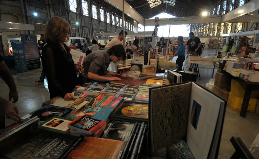 CONVOCAN A PARTICIPAR DE LA EDICIÓN NÚMERO 32 DE LA FERIA DEL LIBRO DE SANTA FE