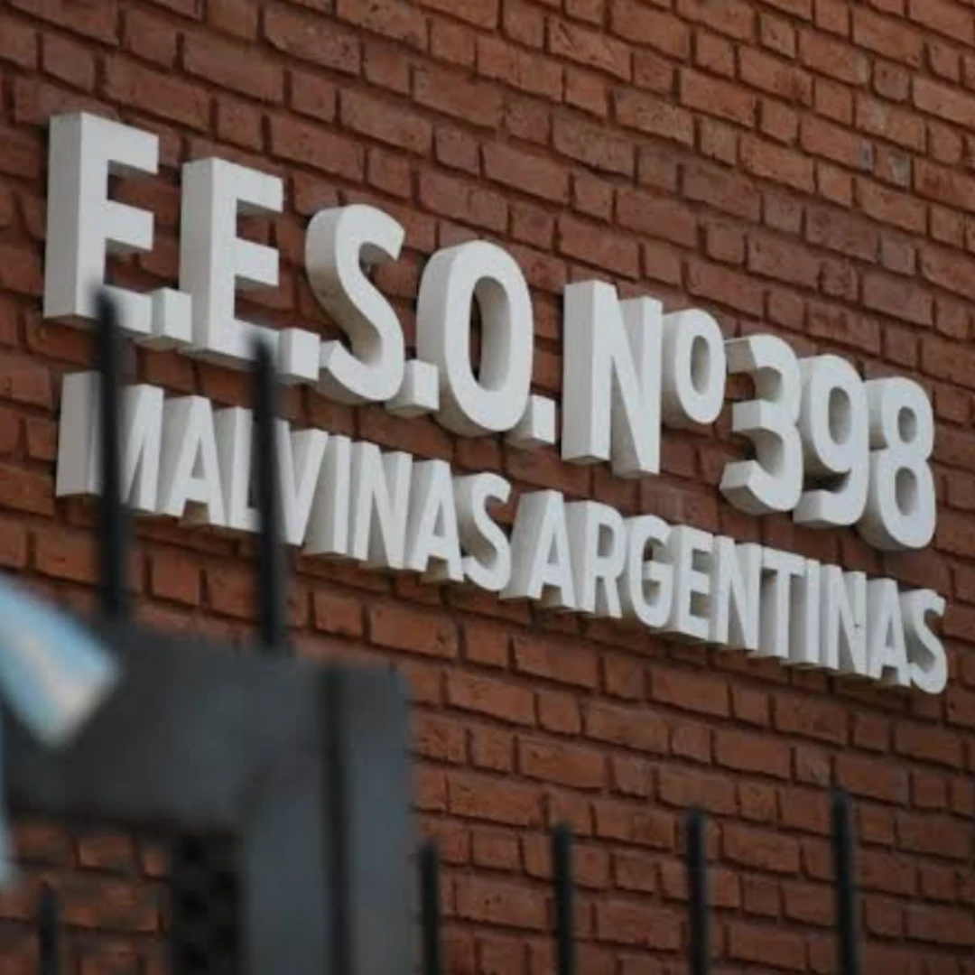 FUNES PROYECTA UNA NUEVA ESCUELA SECUNDARIA Y SUMARÁ MÁS AULAS EN DOS ESTABLECIMIENTOS