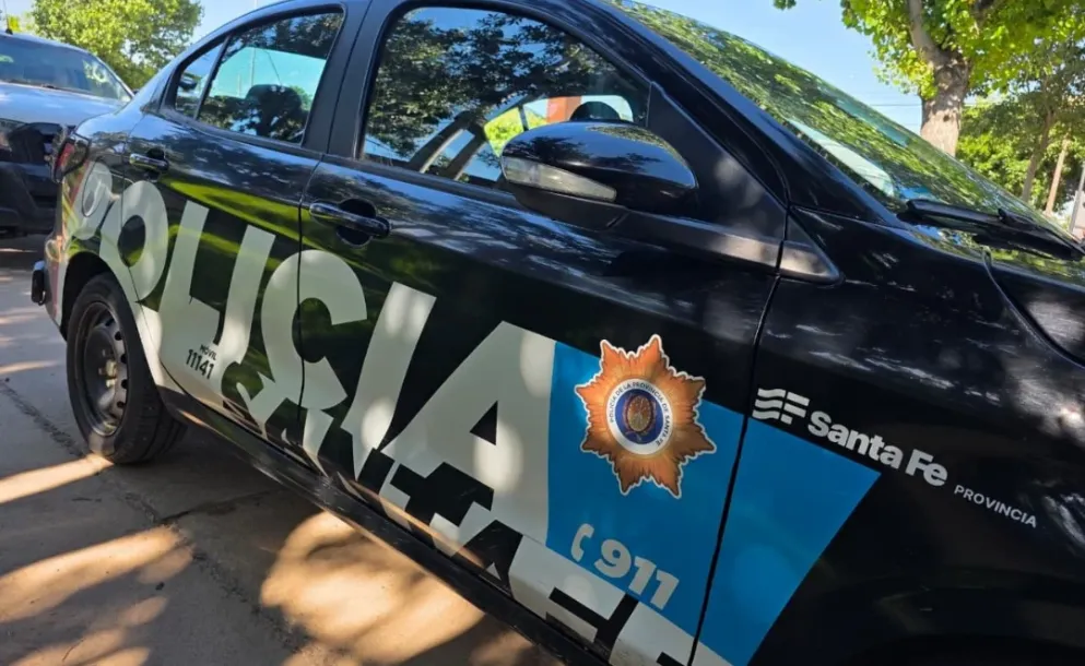 RECUPERARON UNA MOTO ROBADA EN SAN JERÓNIMO TRAS UNA PERSECUCIÓN Y CAÍDA EN LAS VÍAS DE BELTRÁN